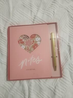 Pink Heart Notes Journal with Gold Pen